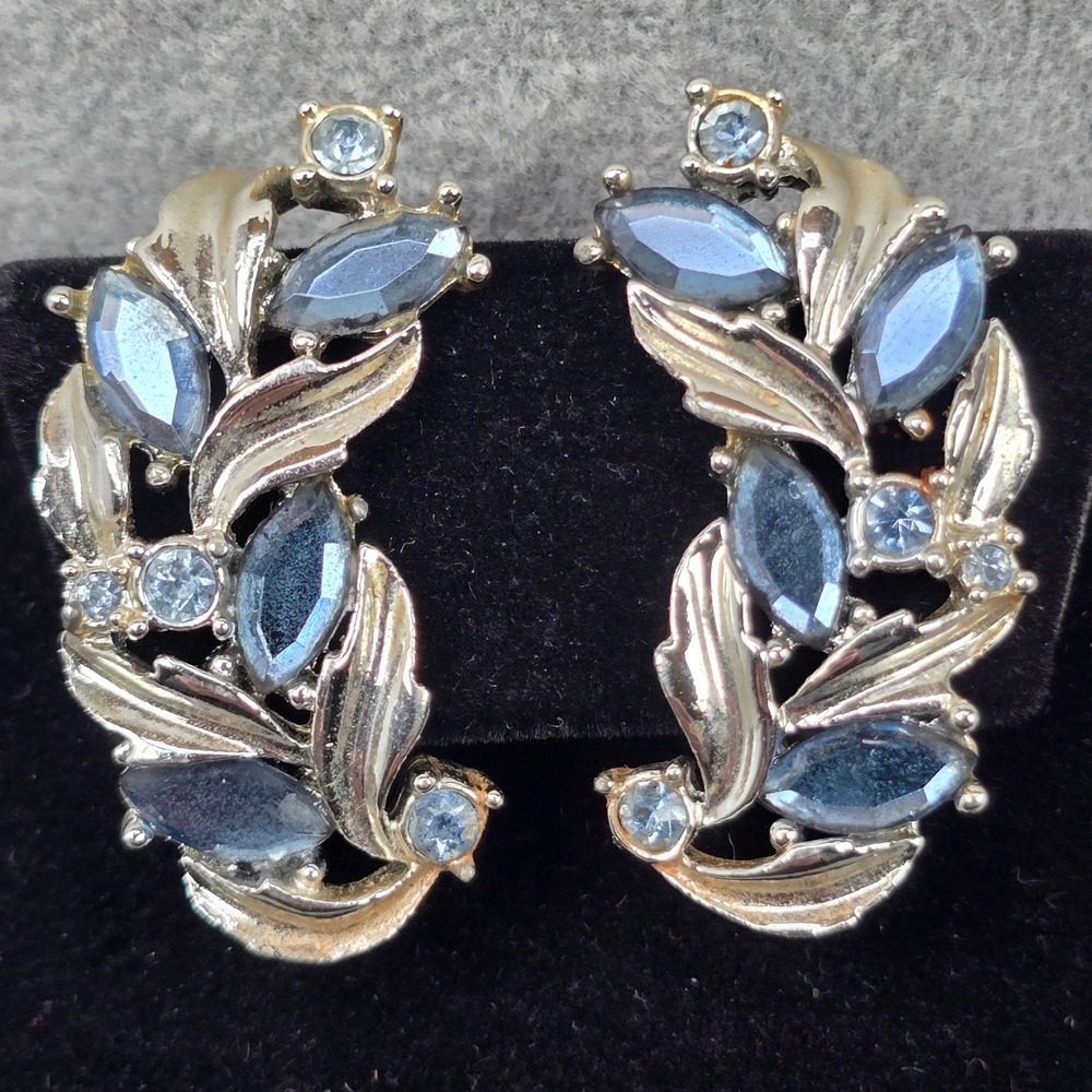 Vintage 1950s Sarah Coventry Blue Champagne Leaf Rhinestone Crystal Earrings
